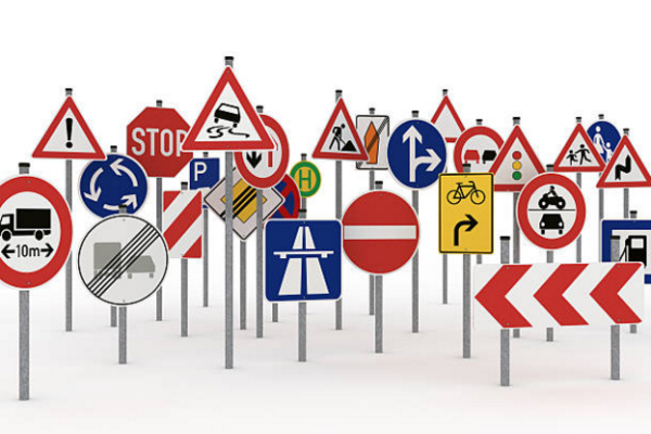 6 khu vực báo hiệu đường bộ mà người lái xe cần lưu ý